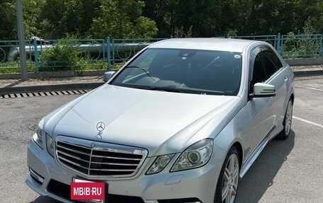 Mercedes-Benz E-Класс, 2012 год, 2 150 000 рублей, 2 фотография