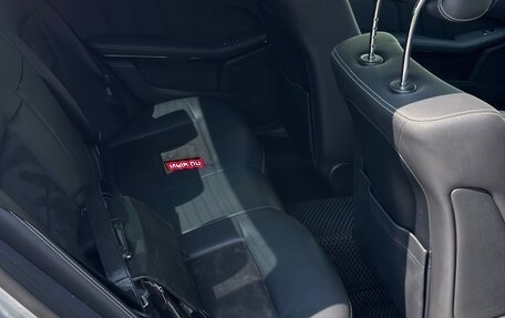 Mercedes-Benz E-Класс, 2012 год, 2 150 000 рублей, 10 фотография