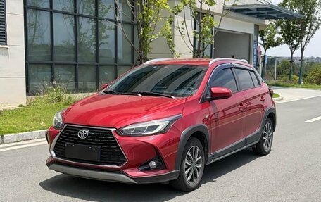 Toyota Yaris XP150 рестайлинг, 2022 год, 1 350 000 рублей, 1 фотография
