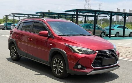 Toyota Yaris XP150 рестайлинг, 2022 год, 1 350 000 рублей, 5 фотография