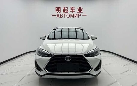 Toyota Yaris XP150 рестайлинг, 2022 год, 1 400 000 рублей, 8 фотография