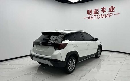 Toyota Yaris XP150 рестайлинг, 2022 год, 1 400 000 рублей, 3 фотография