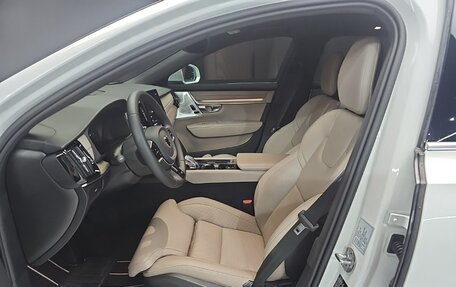 Volvo S90 II рестайлинг, 2025 год, 5 720 000 рублей, 11 фотография