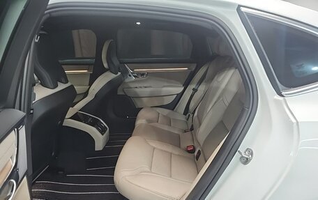 Volvo S90 II рестайлинг, 2025 год, 5 720 000 рублей, 12 фотография