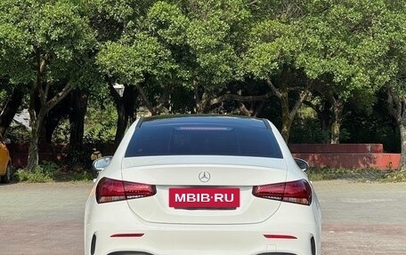 Mercedes-Benz A-Класс, 2022 год, 1 970 000 рублей, 7 фотография