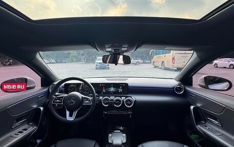 Mercedes-Benz A-Класс, 2022 год, 1 970 000 рублей, 15 фотография
