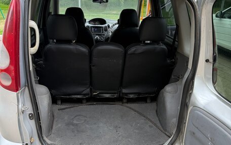 Toyota FunCargo, 2000 год, 200 000 рублей, 6 фотография