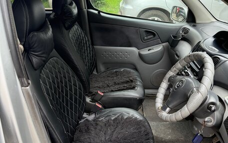 Toyota FunCargo, 2000 год, 200 000 рублей, 10 фотография