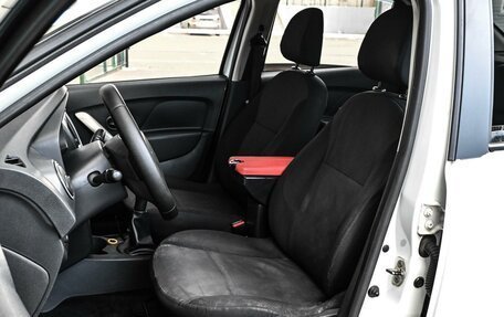 Renault Logan II, 2016 год, 569 000 рублей, 10 фотография