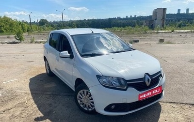 Renault Sandero II рестайлинг, 2015 год, 660 000 рублей, 1 фотография