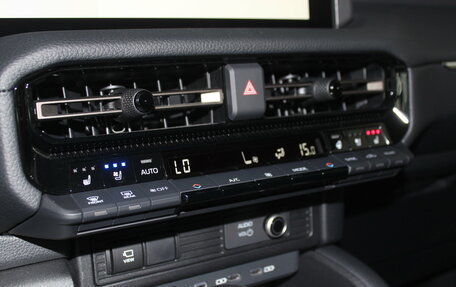 Toyota Land Cruiser Prado, 2025 год, 11 600 000 рублей, 33 фотография