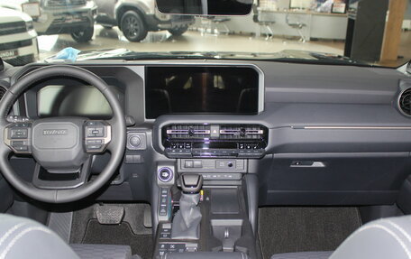 Toyota Land Cruiser Prado, 2025 год, 11 600 000 рублей, 25 фотография