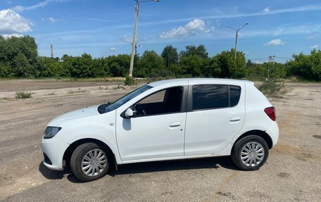 Renault Sandero II рестайлинг, 2015 год, 660 000 рублей, 7 фотография