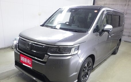 Honda Stepwgn, 2023 год, 2 160 000 рублей, 3 фотография