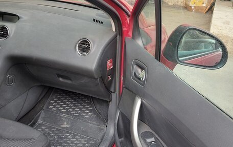 Peugeot 308 II, 2008 год, 385 000 рублей, 15 фотография