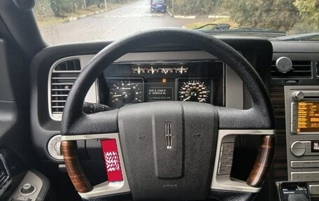 Lincoln Navigator, 2009 год, 1 100 000 рублей, 10 фотография