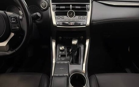 Lexus NX I, 2020 год, 2 900 000 рублей, 11 фотография