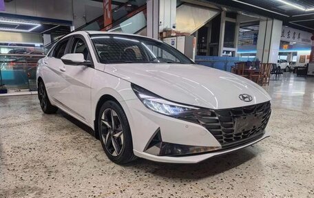 Hyundai Elantra, 2023 год, 1 480 000 рублей, 3 фотография