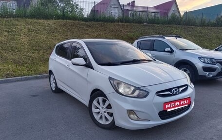 Hyundai Solaris II рестайлинг, 2011 год, 510 000 рублей, 5 фотография