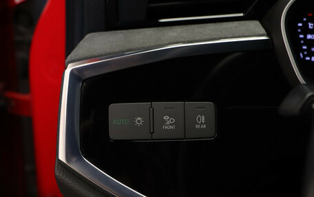 Audi Q3, 2019 год, 3 175 000 рублей, 14 фотография
