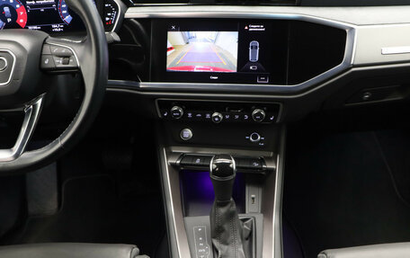 Audi Q3, 2019 год, 3 175 000 рублей, 10 фотография