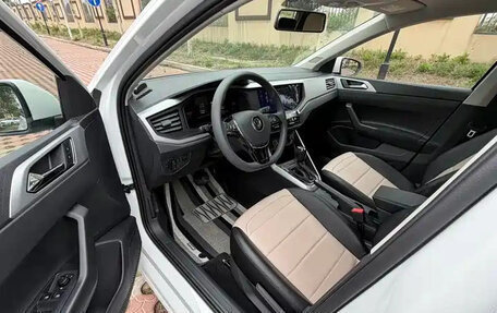 Volkswagen Polo, 2022 год, 1 000 222 рублей, 10 фотография