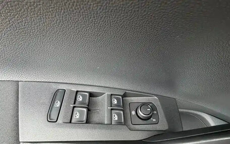 Volkswagen Polo, 2022 год, 1 000 222 рублей, 12 фотография