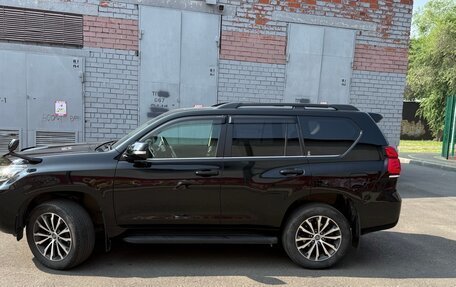 Toyota Land Cruiser Prado 150 рестайлинг 2, 2019 год, 5 400 000 рублей, 4 фотография