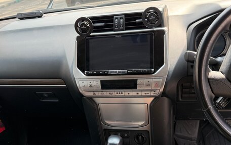Toyota Land Cruiser Prado 150 рестайлинг 2, 2019 год, 5 400 000 рублей, 11 фотография