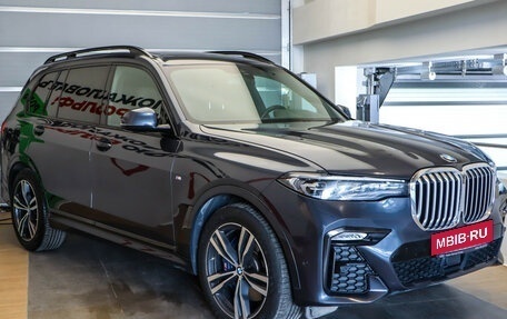 BMW X7, 2021 год, 8 790 000 рублей, 3 фотография