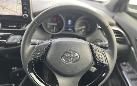 Toyota C-HR I рестайлинг, 2022 год, 1 470 100 рублей, 11 фотография