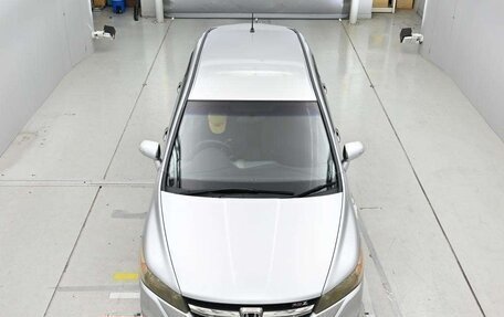 Honda Stream II, 2011 год, 900 000 рублей, 6 фотография