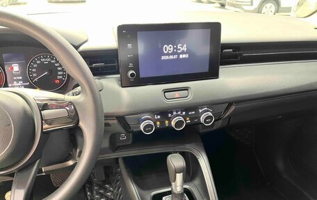 Honda Vezel, 2023 год, 1 780 000 рублей, 12 фотография