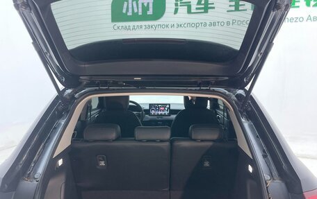 Honda Vezel, 2023 год, 1 770 000 рублей, 18 фотография