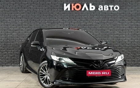 Toyota Camry, 2018 год, 2 760 000 рублей, 3 фотография