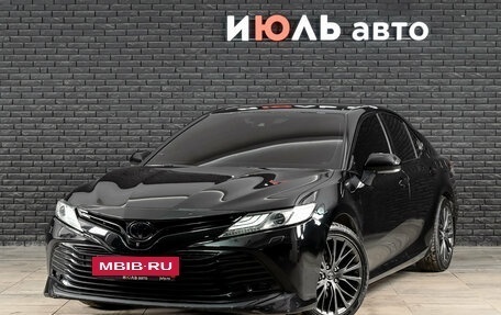 Toyota Camry, 2018 год, 2 760 000 рублей, 16 фотография