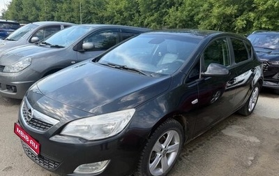 Opel Astra J, 2011 год, 445 000 рублей, 1 фотография