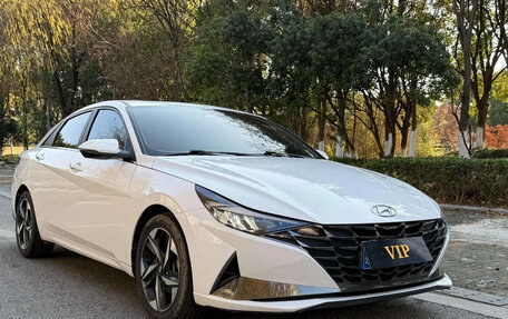 Hyundai Elantra, 2022 год, 1 248 000 рублей, 3 фотография