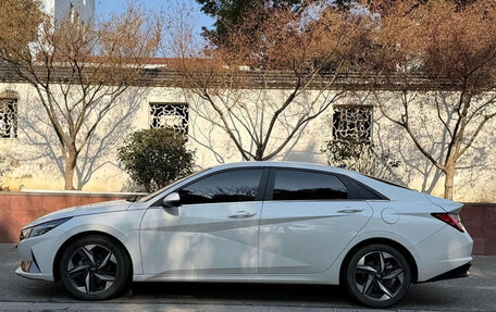 Hyundai Elantra, 2022 год, 1 248 000 рублей, 7 фотография