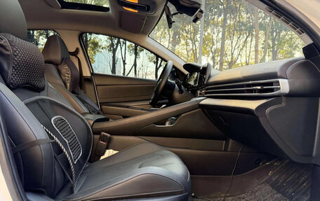 Hyundai Elantra, 2022 год, 1 248 000 рублей, 9 фотография