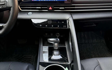 Hyundai Elantra, 2022 год, 1 248 000 рублей, 11 фотография