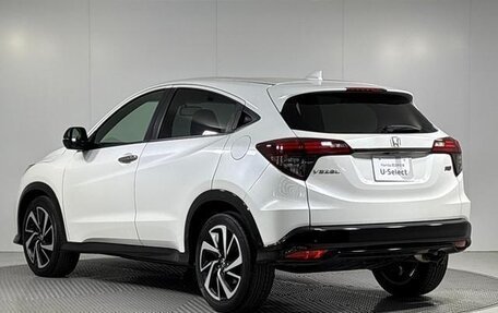 Honda Vezel, 2020 год, 1 700 000 рублей, 6 фотография