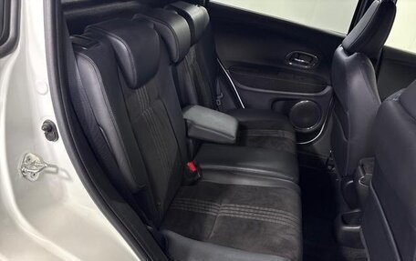Honda Vezel, 2020 год, 1 700 000 рублей, 11 фотография