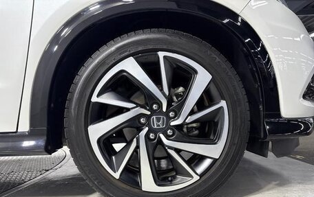 Honda Vezel, 2020 год, 1 700 000 рублей, 9 фотография