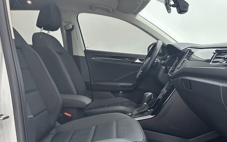 Volkswagen T-Roc I, 2021 год, 1 820 000 рублей, 10 фотография