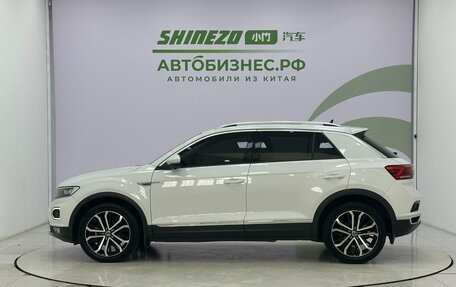 Volkswagen T-Roc I, 2021 год, 1 820 000 рублей, 4 фотография