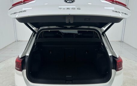 Volkswagen T-Roc I, 2021 год, 1 820 000 рублей, 7 фотография