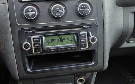 Volkswagen Caddy III рестайлинг, 2008 год, 450 000 рублей, 2 фотография