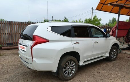 Mitsubishi Pajero Sport III рестайлинг, 2019 год, 2 400 000 рублей, 4 фотография