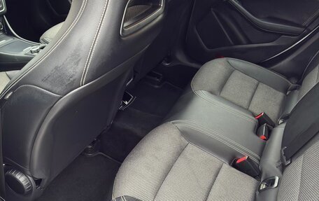 Mercedes-Benz CLA, 2013 год, 1 700 000 рублей, 15 фотография